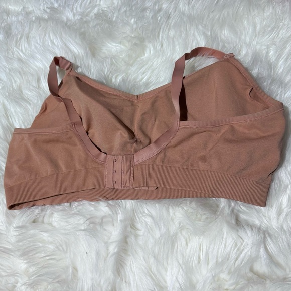 ⬇️$40 Knix sports bra size XXXXL+ - Picture 2 of 4
